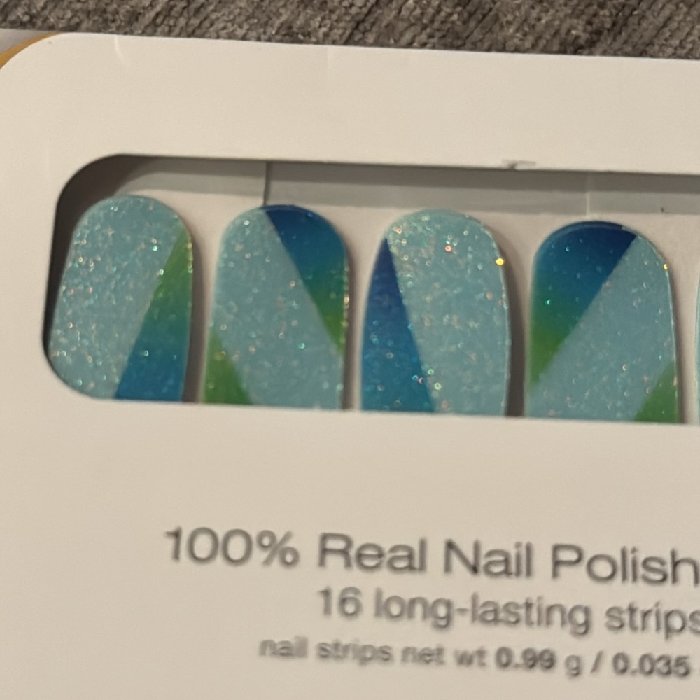 Color Street Nail Polish Strips.  NWT - Picture 2 of 10